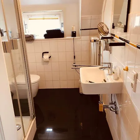 Strandnah 150m * Schiedenhohlweg