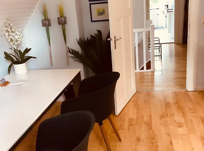 Strandnah 150m Szálloda *